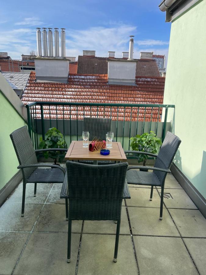 ウィーンDachterrasse Fuer 4 Personenアパートメント エクステリア 写真